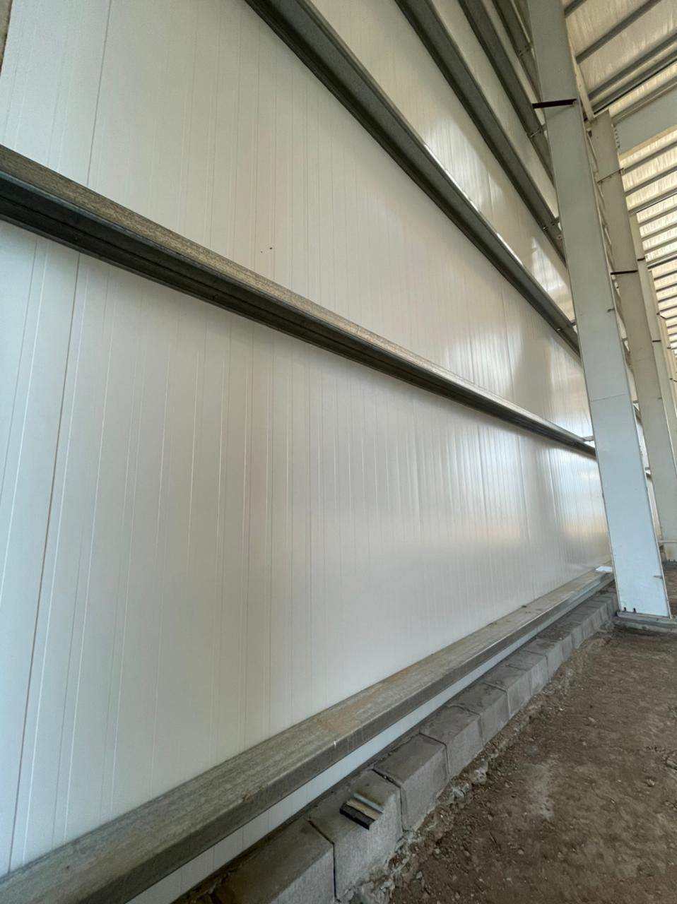 Logistics center with insulated metal panels — Xipre PEMB project management
